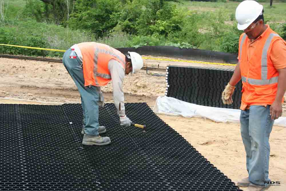 Gravel Retaining Grid